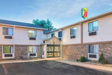 Super 8 by Wyndham Tilton/Lake Winnipesaukee