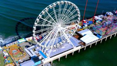 TWO Bold Beachfront Condos by CozySuites