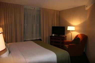 Holiday Inn Budd Lake - Rockaway Area an IHG Hotel