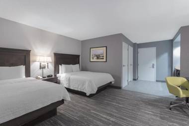 Hampton Inn & Suites Newark-Harrison-Riverwalk