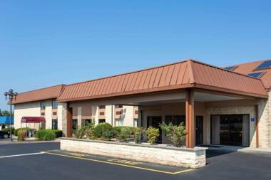 Days Inn by Wyndham Hillsborough