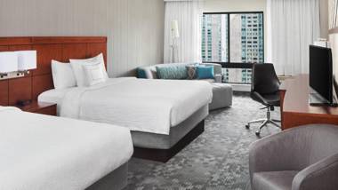 Courtyard By Marriott Jersey City Newport