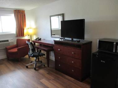 Travel Inn and Suites