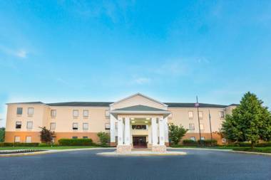 Holiday Inn Express & Suites Burlington - Mount Holly an IHG Hotel