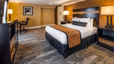 Best Western Plus Newark Airport West