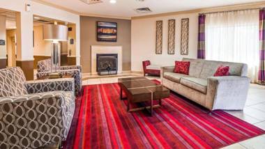 Best Western Riverview Inn & Suites