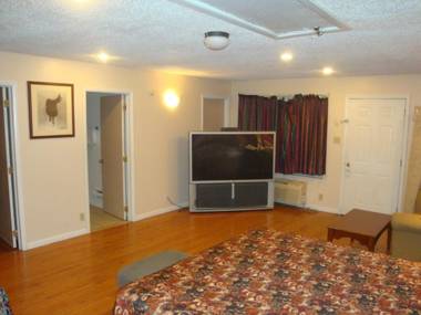 Economy Motel Inn and Suites Somers Point