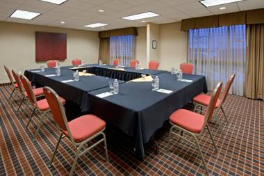 Holiday Inn South Plainfield-Piscataway an IHG Hotel