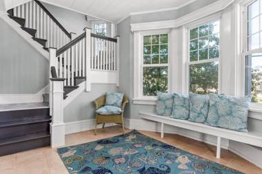 Large Patio with Ocean Views Beach Block Parking