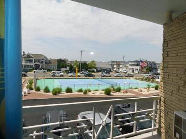 The Jolly Roger Motel