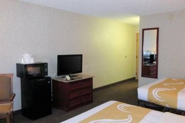 Quality Inn & Suites Albuquerque Downtown University