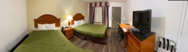 Desert Sands Inn & Suites