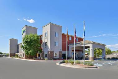 Holiday Inn Express Albuquerque N - Bernalillo an IHG Hotel