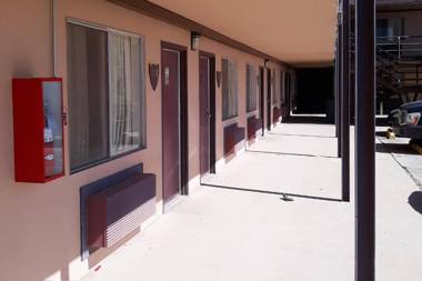 OYO Hotel Kings at Clovis