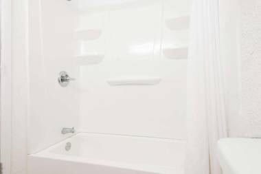 Days Inn by Wyndham Gallup