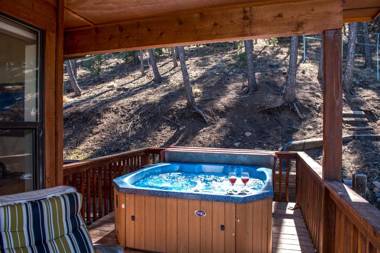 Ain't No Better View 3 Bedrooms Sleeps 8 Jetted Tub Pool Table Hot Tub