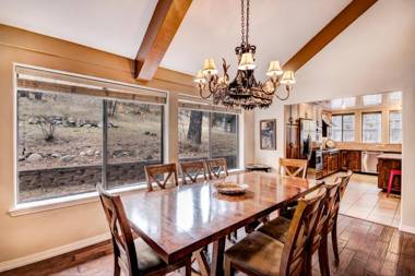 Eagle Creek Retreat 7 Bedrooms Sleeps 23 Game Room Hot Tub Pavilion