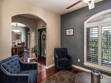 Gathering Place 5 Bedrooms Fireplace Game Room Sleeps 10