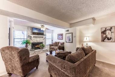 Pinon Park A2 3 BRs Deck Fireplace Wi-Fi Pets Sleeps 6