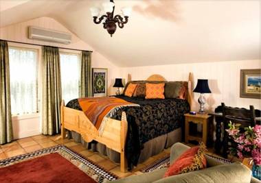 Four Kachinas B&B Inn