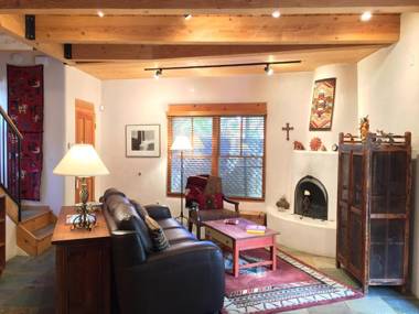 Casa Cuma Bed & Breakfast