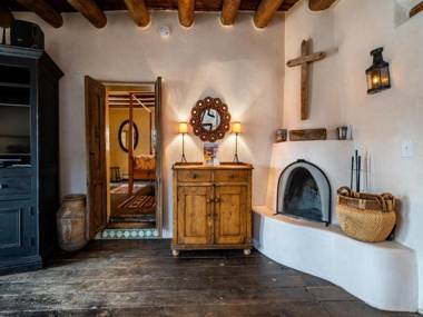 El Nido Lane Tesuque 1 Bedroom Sleeps 2 Private Yard WiFi Washer/Dryer