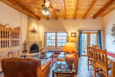 Diez Senores Casita E