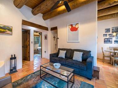 Deseo de Santa Fe 2 Bedrooms Patio WiFi Sleeps 4