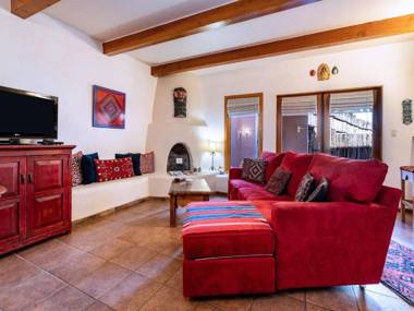 Cielo Grande B101 2 Bedrooms Pet Friendly Sleeps 4