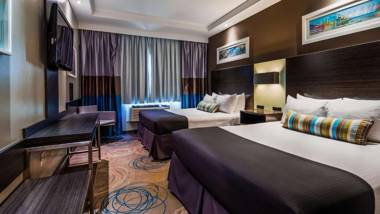 Best Western Plus Brooklyn Bay Hotel