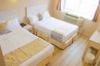 Phoenix Hotel Brooklyn Sunset Park