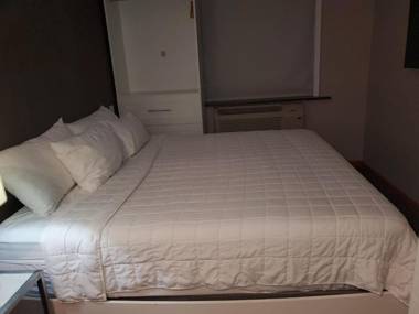 Umbrella Hotel Brooklyn