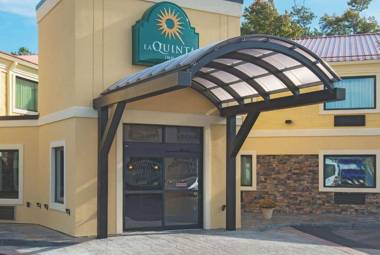 La Quinta Inn by Wyndham Buffalo Airport