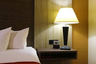 Best Western PLUS Galleria Inn & Suites