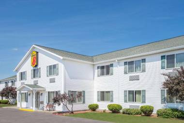 Super 8 by Wyndham Canandaigua