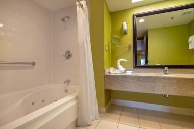 Holiday Inn Express Stony Brook-Long Island an IHG Hotel