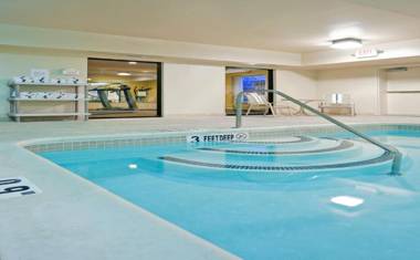 Holiday Inn Express Hotel & Suites Clifton Park an IHG Hotel