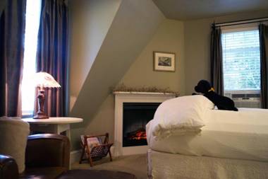 Mill House Inn