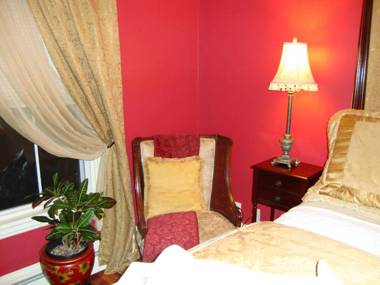Arbor View House Bed and Breakfast