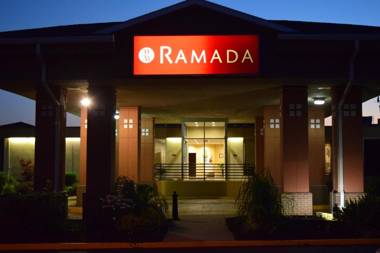 Ramada by Wyndham East Syracuse Carrier Circle