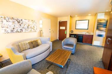 Courtyard by Marriott Kingston