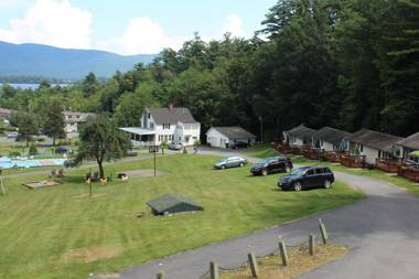 Hill View Motel and Cottages