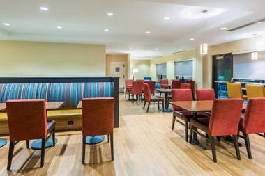 TownePlace Suites by Marriott Latham Albany Airport