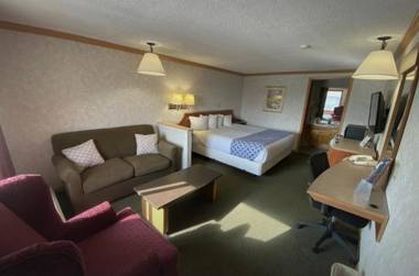 Rodeway Inn & Suites Liverpool