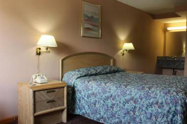 Tides Inn at Stehli Beach