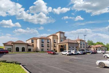 Comfort Inn & Suites Milford/Cooperstown