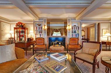 Hotel Elysee by Library Hotel Collection