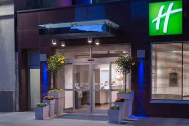 Holiday Inn Express - Times Square an IHG Hotel