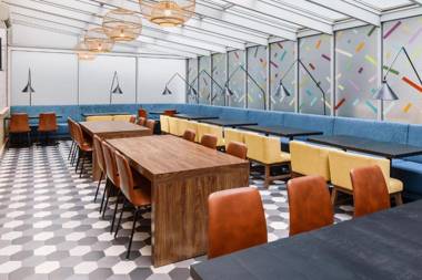 Hampton by Hilton Manhattan 35th Street - Empire State Building