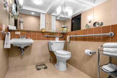 Hotel Giraffe by Library Hotel Collection